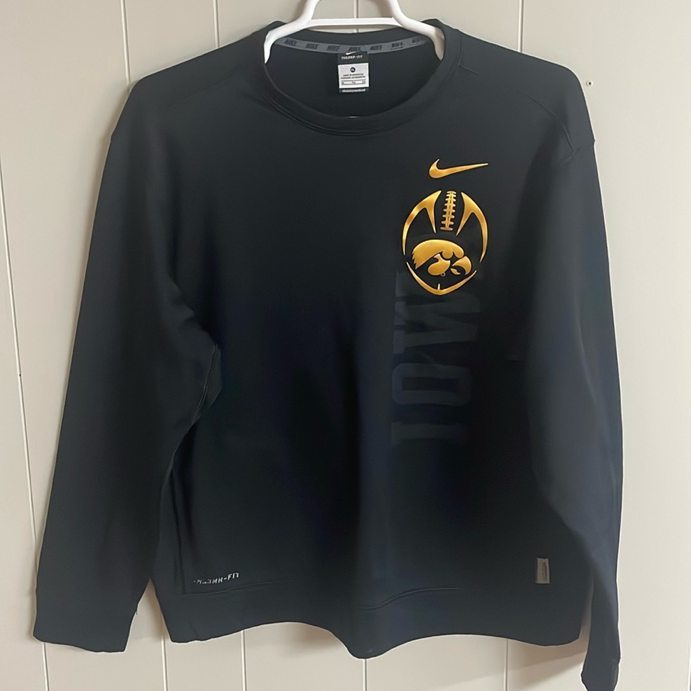 Iowa Hawkeyes Nike Therma-Fit Sweatshirt. Size XL.